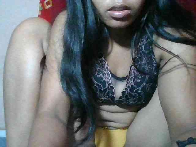 Keziah34 webcam