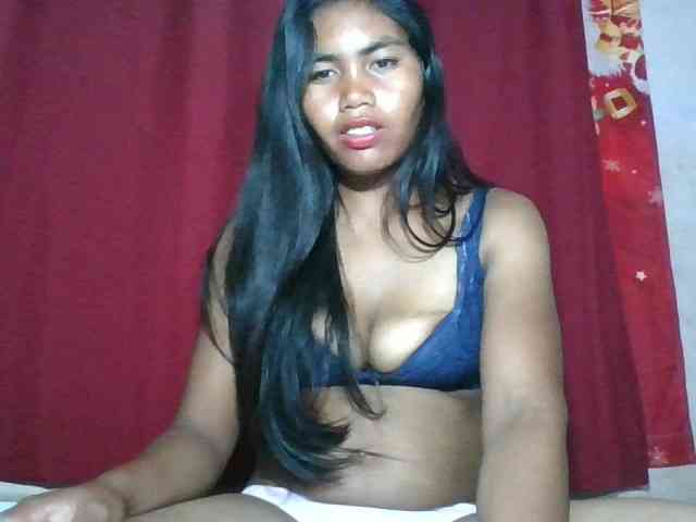 Keziah34 webcam