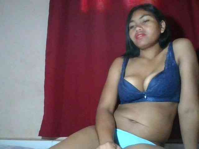 Keziah34 webcam