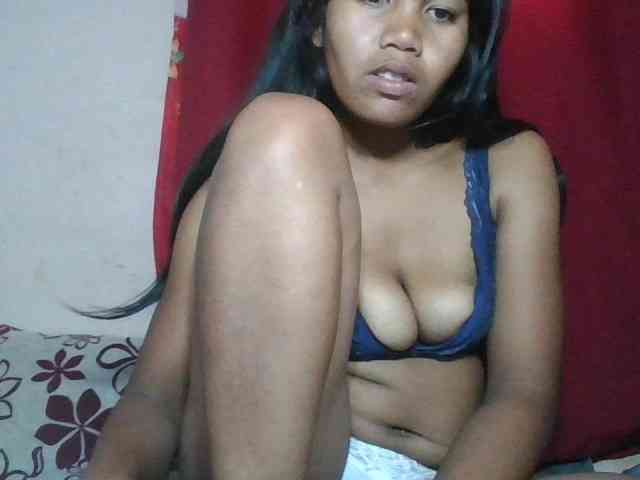 Keziah34 webcam