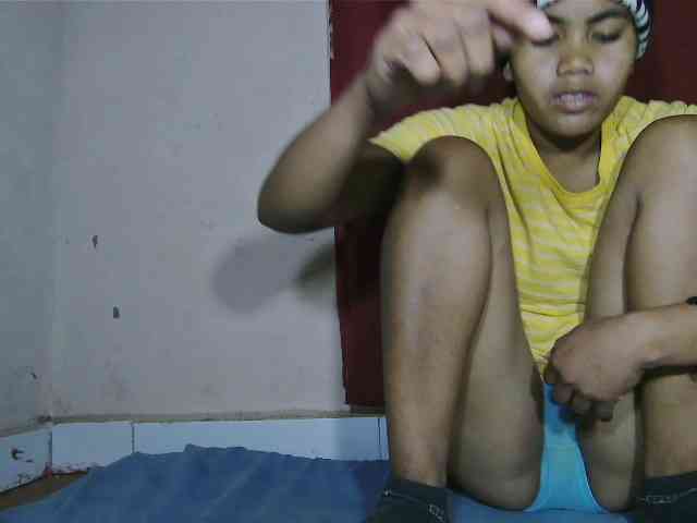 Keziah34 webcam