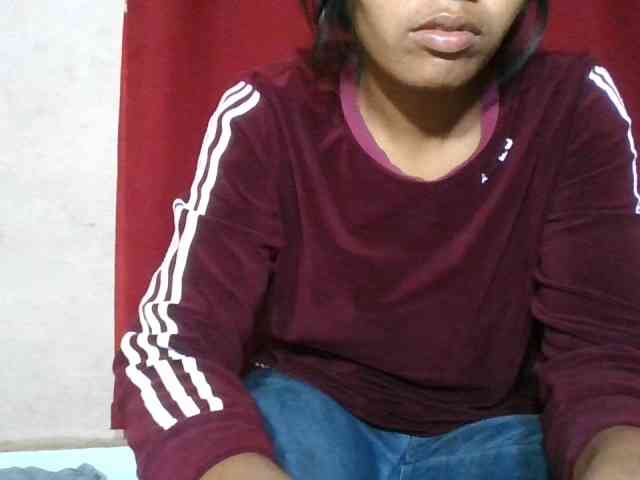 Keziah34 webcam
