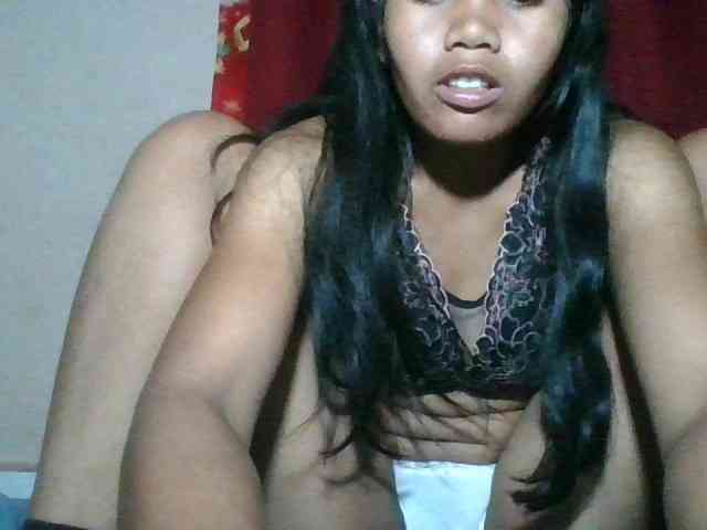 Keziah34 webcam