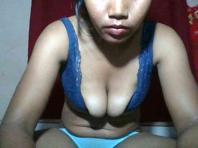 Keziah34 webcam