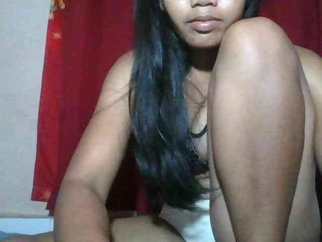 Keziah34 webcam