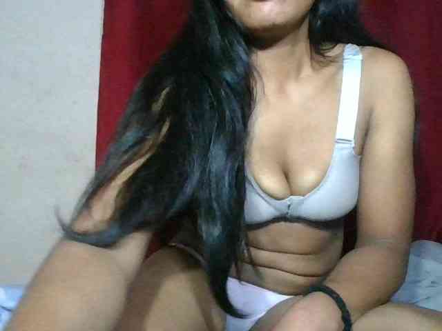 Keziah34 webcam
