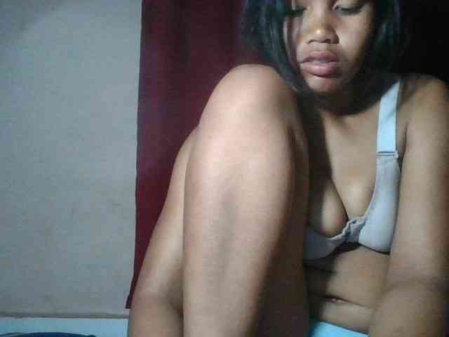 Keziah34 webcam