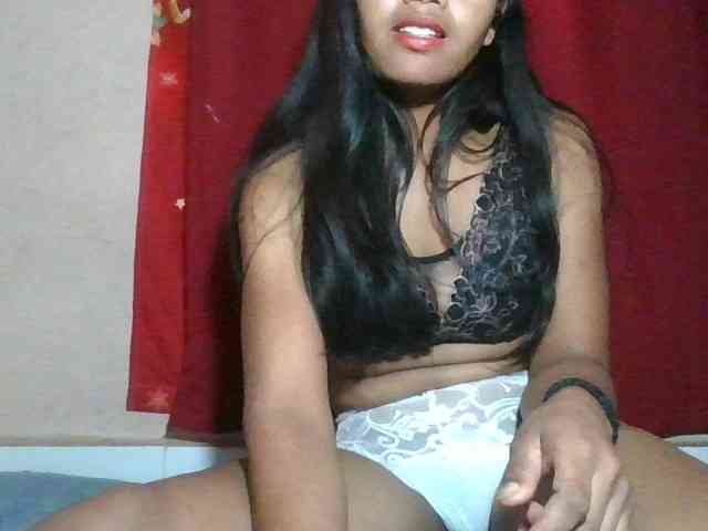 Keziah34 webcam