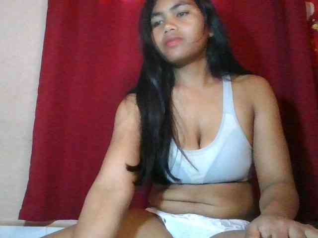 Keziah34 webcam