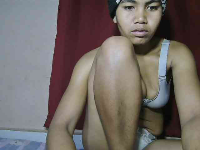 Keziah34 webcam
