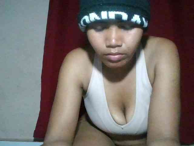 Keziah34 webcam
