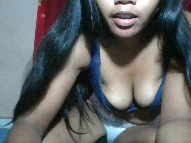 Keziah34 webcam