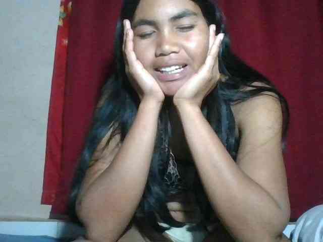 Keziah34 webcam