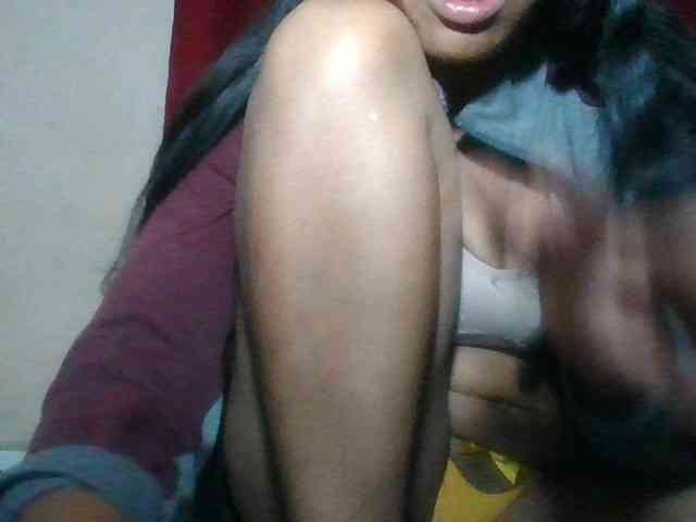 Keziah34 webcam