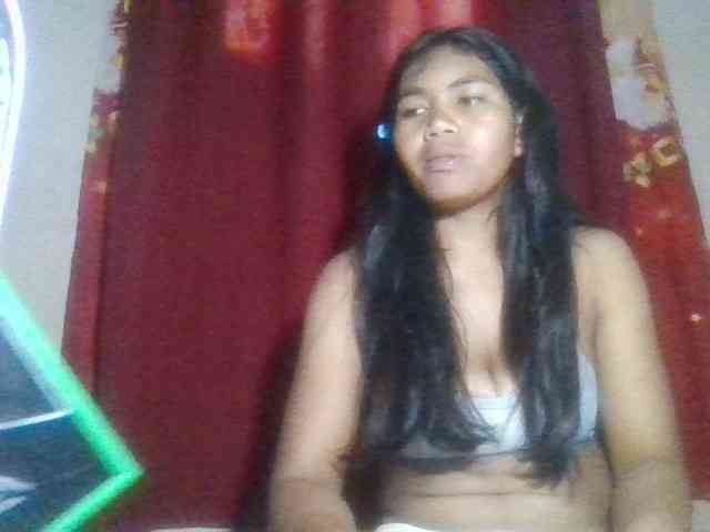 Keziah34 webcam