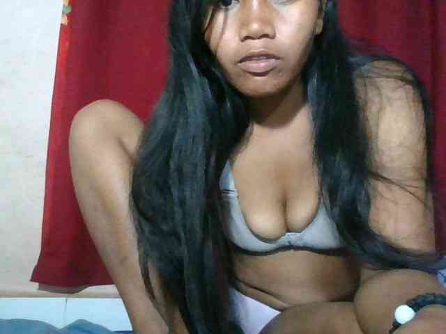 Keziah34 webcam