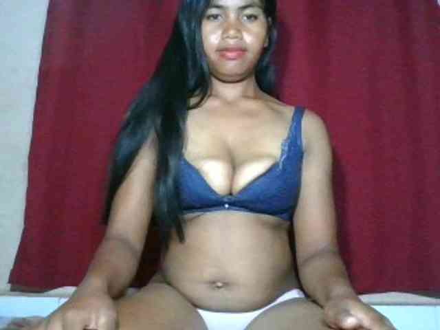 Keziah34 webcam