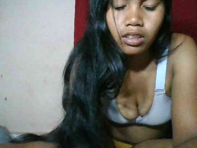 Keziah34 webcam