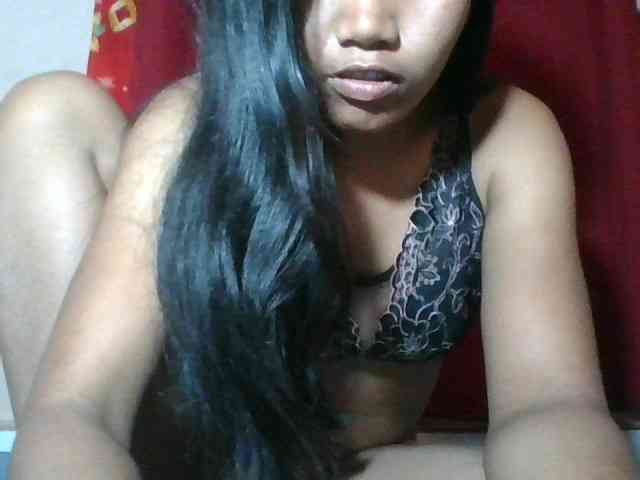 Keziah34 webcam