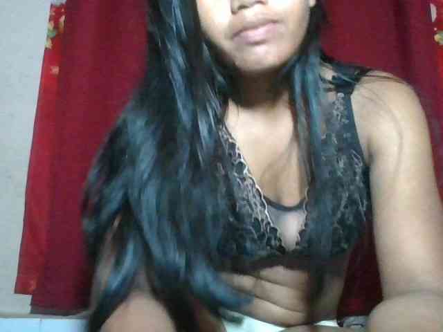 Keziah34 webcam
