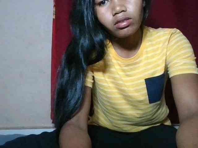 Keziah34 webcam