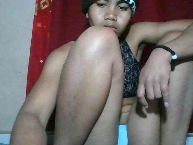 Keziah34 webcam