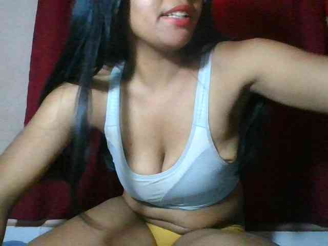 Keziah34 webcam