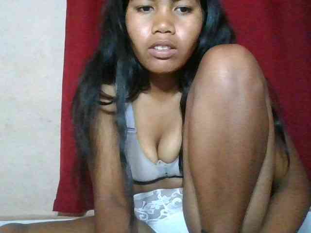 Keziah34 webcam