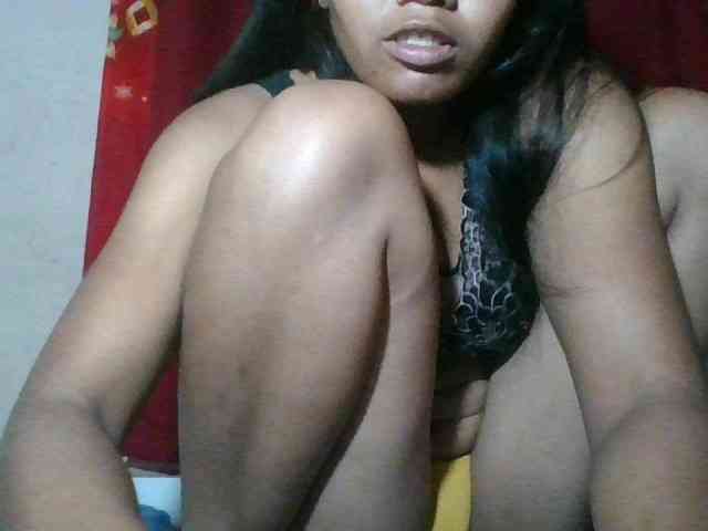 Keziah34 webcam