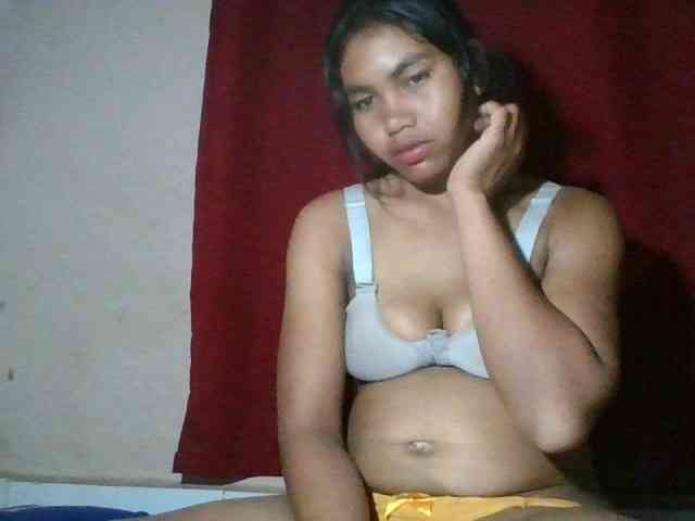 Keziah34 webcam