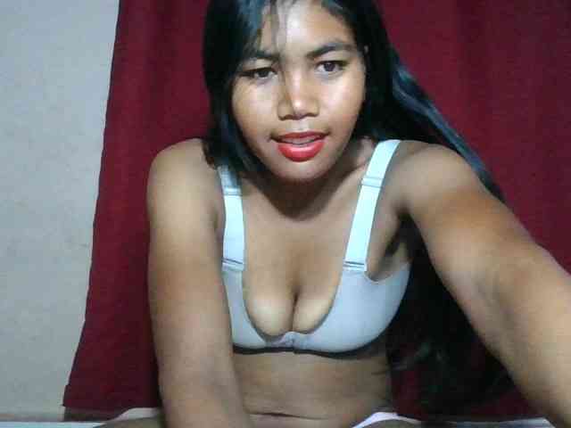 Keziah34 webcam