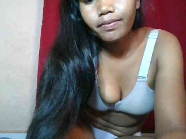 Keziah34 webcam