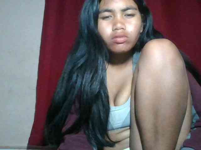 Keziah34 webcam