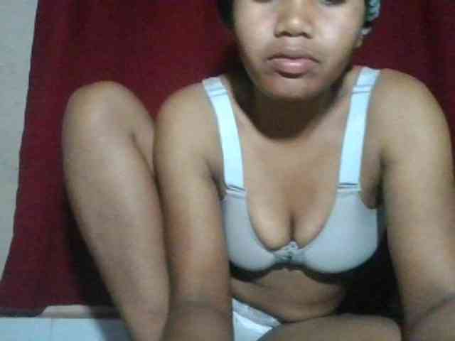 Keziah34 webcam