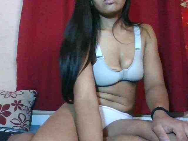 Keziah34 webcam