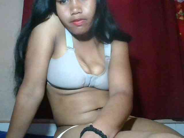 Keziah34 webcam