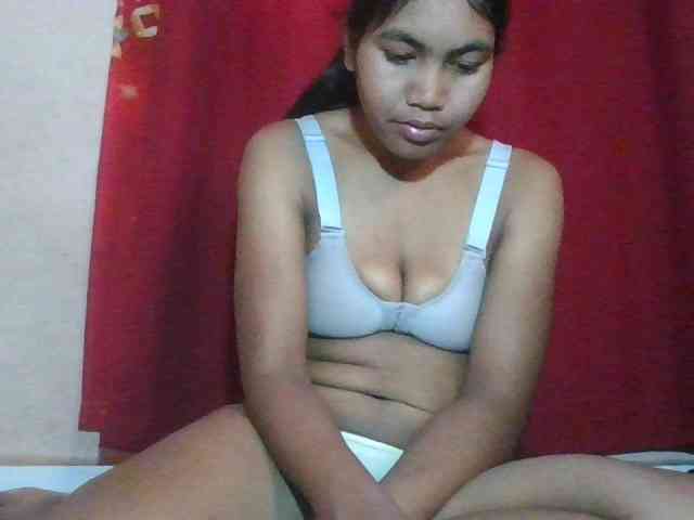 Keziah34 webcam