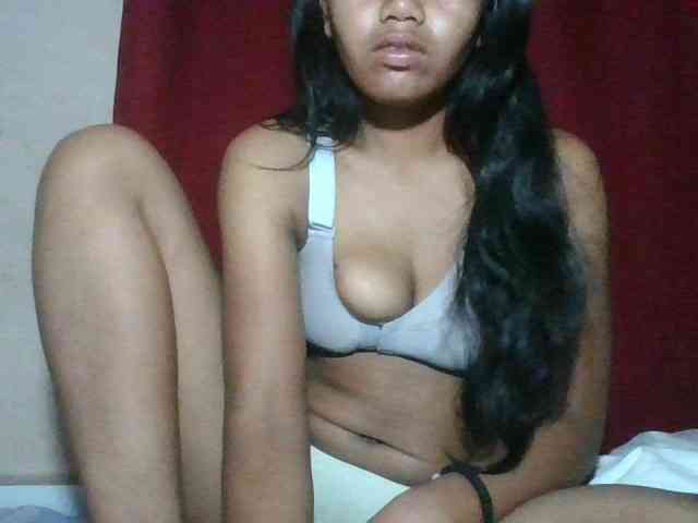 Keziah34 webcam