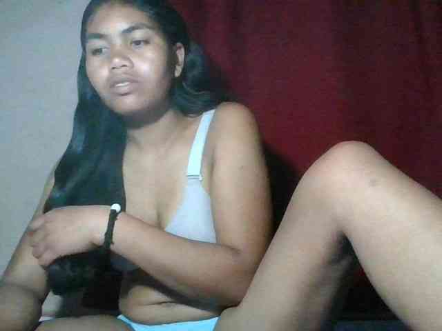 Keziah34 webcam