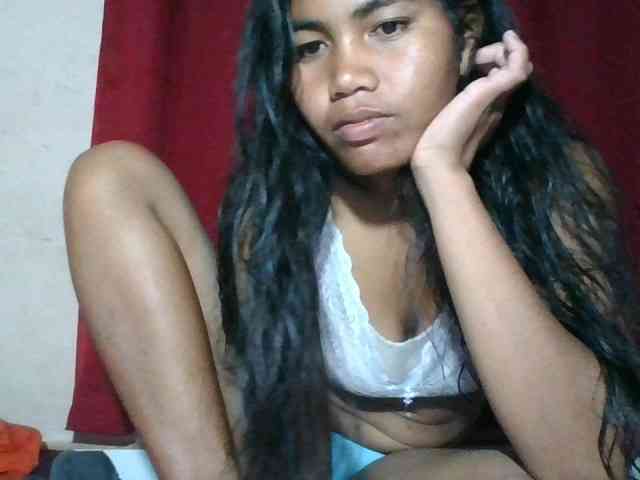 Keziah34 webcam