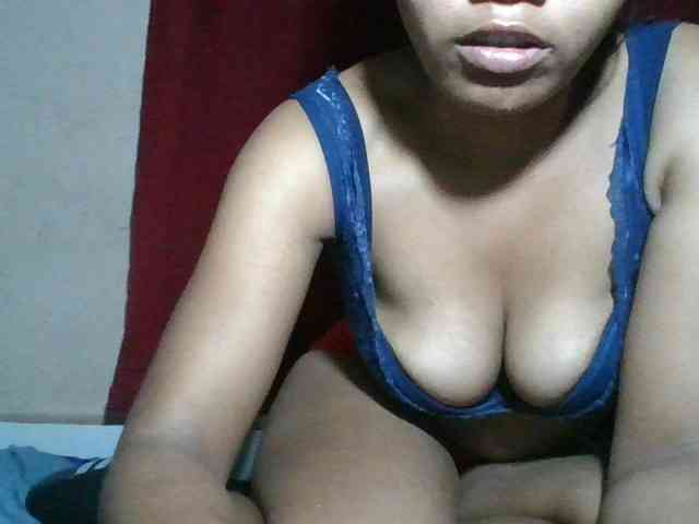 Keziah34 webcam