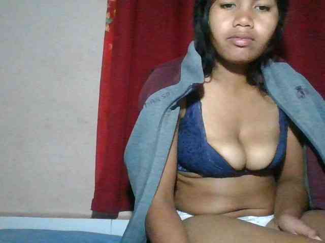 Keziah34 webcam