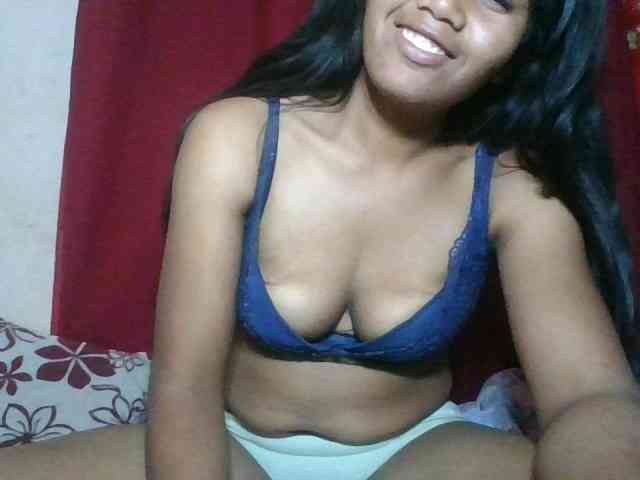 Keziah34 webcam