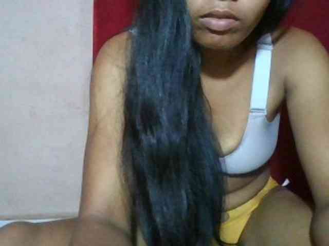 Keziah34 webcam