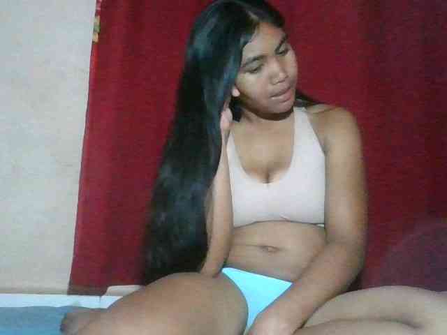 Keziah34 webcam