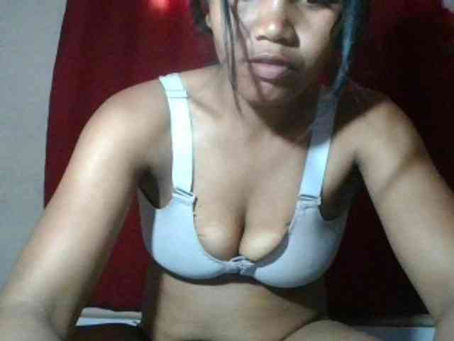 Keziah34 webcam