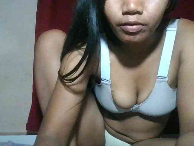 Keziah34 webcam