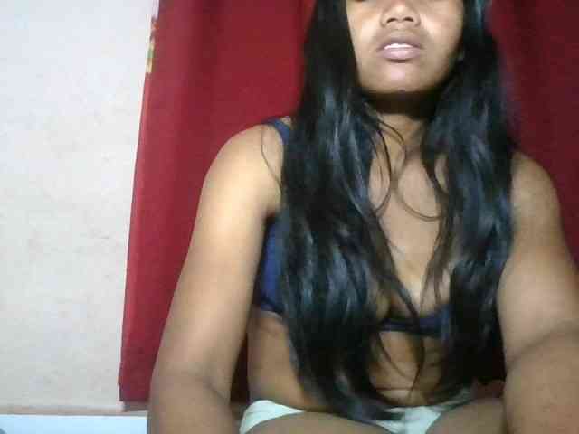 Keziah34 webcam