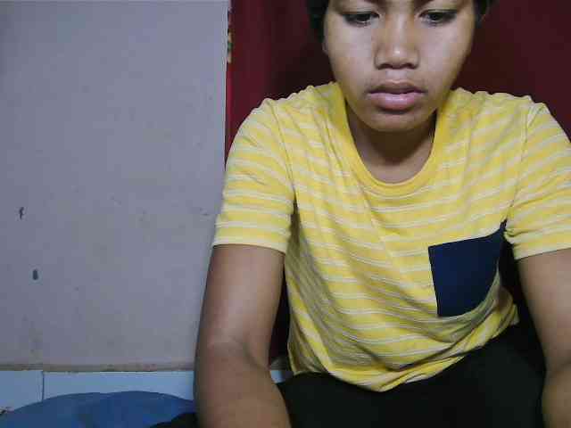 Keziah34 webcam