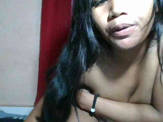 Keziah34 webcam